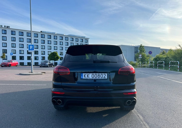 Porsche Cayenne cena 148000 przebieg: 188000, rok produkcji 2015 z Kraków małe 191